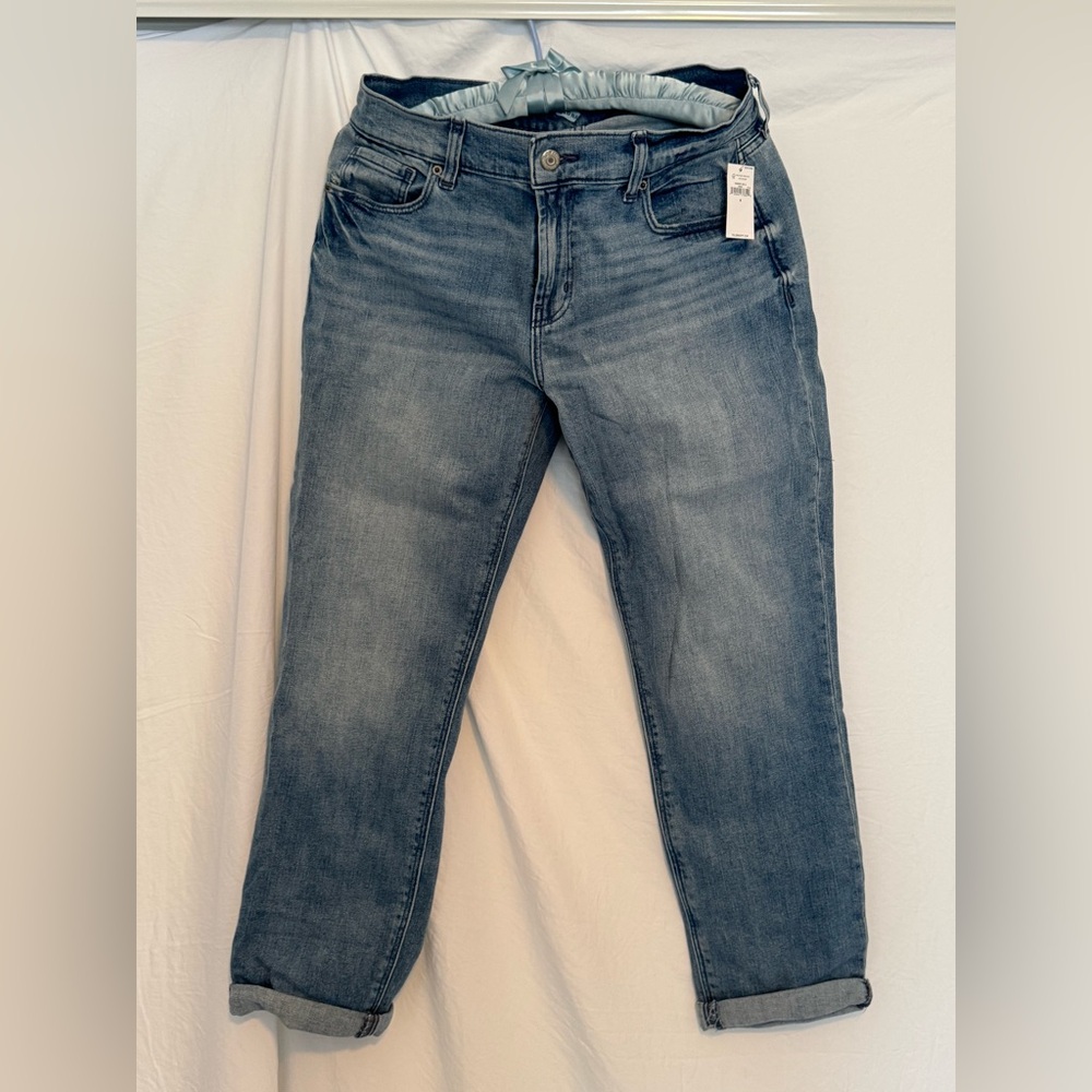 Old Navy Boyfriend Jeans, Size 8, NWT